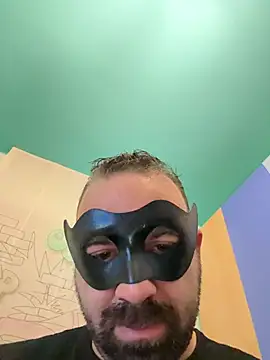 MyDarkRoom online show from February 1, 2026, 5:33 pm