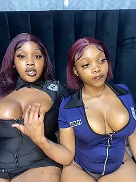 THICKBARBIE32 online show from July 14, 2026, 1:16 am