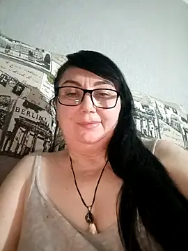 MariSwan222 online show from April 20, 2026, 8:21 pm