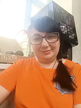MariSwan222 online show from June 13, 2026, 12:58 pm