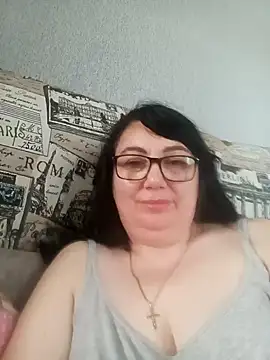 MariSwan222 online show from June 11, 2026, 5:04 am