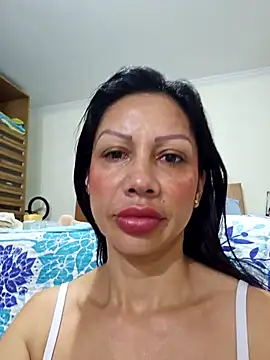 Snapshot of Grace_Velvet chatting on July 3, 2026, 11:06 am Grace Velvet online show from July 3, 2026, 11:06 am