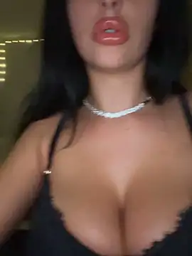 princessxkinkx online show from December 15, 2025, 4:57 pm