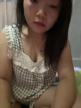 Miu sexyy98 online show from May 6, 2026, 4:00 pm