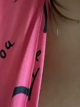 yummy Lexa online show from April 15, 2026, 1:04 pm