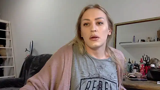 Snapshot of Mileriya chatting on January 9, 2026, 1:40 pm Mileriya online show from January 9, 2026, 1:40 pm