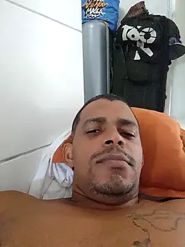 Snapshot of marreta240675 chatting on March 9, 2026, 3:48 pm marreta240675 online show from March 9, 2026, 3:48 pm