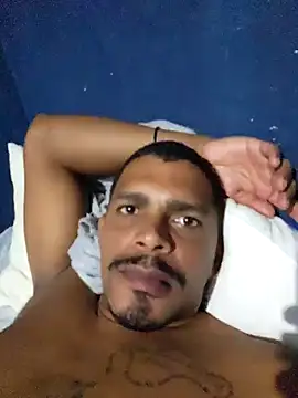 Snapshot of marreta240675 chatting on April 14, 2026, 10:04 pm marreta240675 online show from April 14, 2026, 10:04 pm