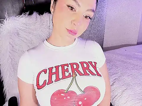 Snapshot of AntonellaFerrerr_1 chatting on March 21, 2026, 11:47 am AntonellaFerrerr 1 online show from March 21, 2026, 11:47 am