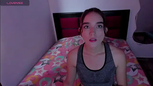 Snapshot of CRISTAL_T2 chatting on February 17, 2026, 6:49 pm CRISTAL T2 online show from February 17, 2026, 6:49 pm