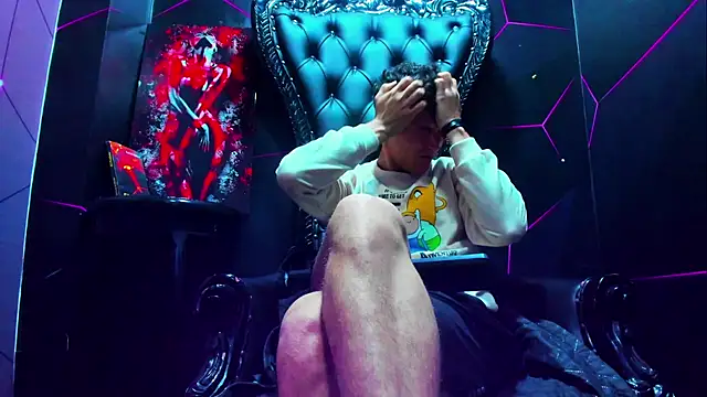 Snapshot of Ethan_Waalker chatting on February 15, 2026, 4:13 am Ethan Waalker online show from February 15, 2026, 4:13 am