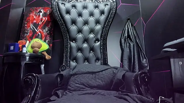 Snapshot of Ethan_Waalker chatting on March 18, 2026, 8:17 am Ethan Waalker online show from March 18, 2026, 8:17 am