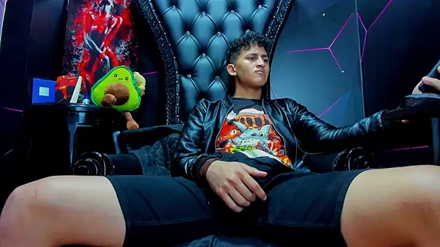 Snapshot of Ethan_Waalker chatting on March 15, 2026, 2:40 am Ethan Waalker online show from March 15, 2026, 2:40 am