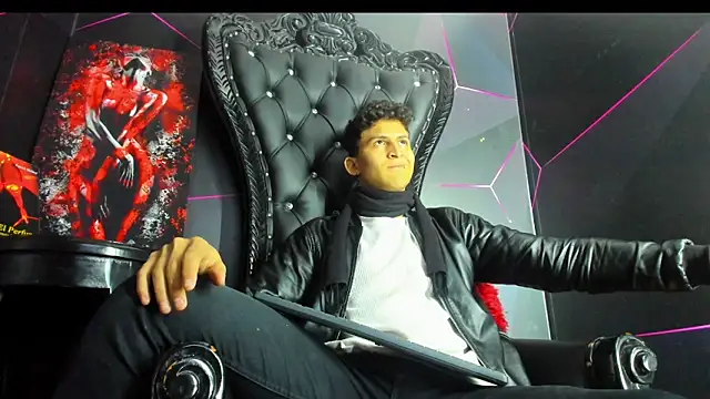 Snapshot of Ethan_Waalker chatting on February 10, 2026, 4:11 am Ethan Waalker online show from February 10, 2026, 4:11 am