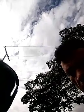 Snapshot of Almeyjose chatting on January 13, 2026, 2:54 pm Almeyjose online show from January 13, 2026, 2:54 pm