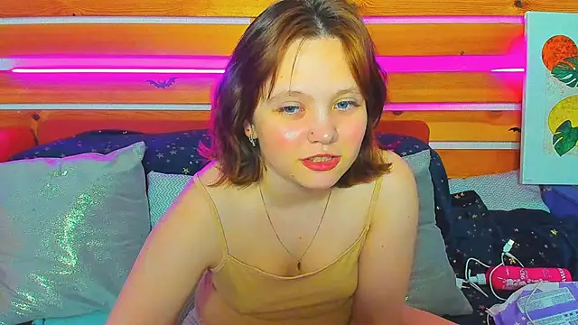 Mary Bryantt online show from March 3, 2026, 1:23 am