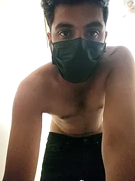 bnglrboy0886 online show from May 4, 2026, 6:55 pm