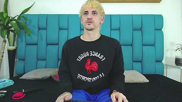 boy Dirty X online show from June 27, 2026, 5:13 am