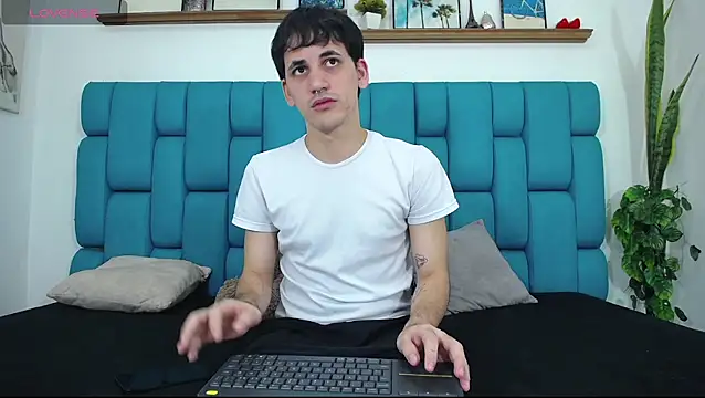 boy Dirty X online show from April 30, 2026, 2:51 am