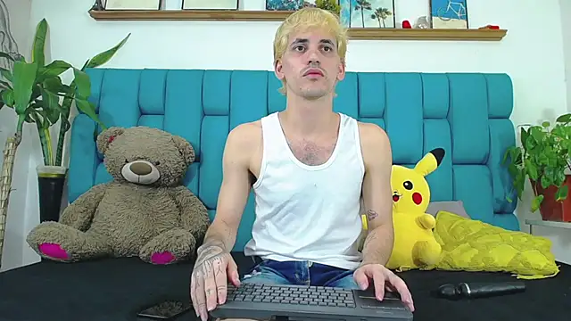 boy Dirty X online show from June 21, 2026, 5:24 am