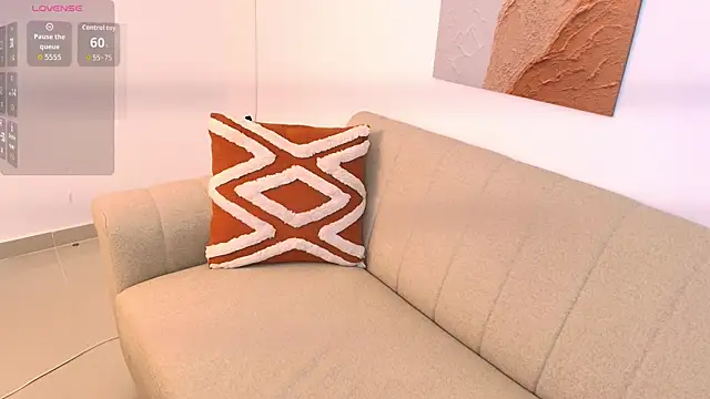 TinyCherryy online show from January 19, 2026, 2:32 pm