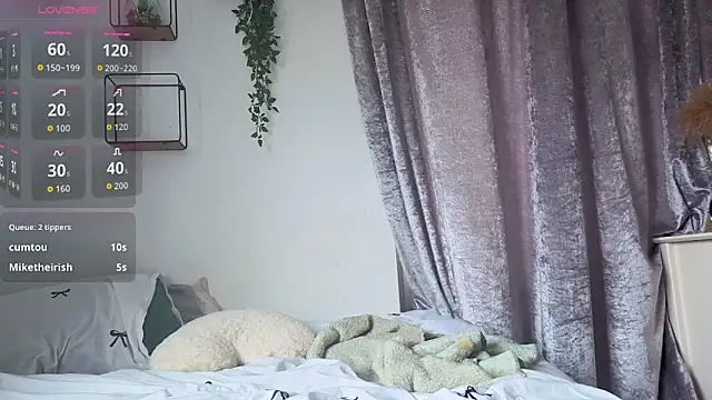 laceyblackx online show from March 12, 2026, 1:59 pm