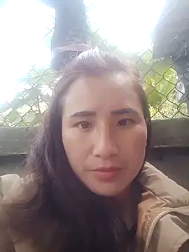 Belinda-686 online show from December 21, 2025, 2:24 am