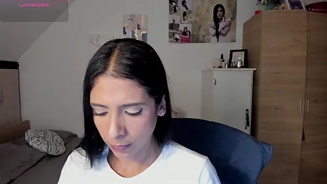 Snapshot of VEROSlen- chatting on May 29, 2026, 2:39 am VEROSlen- online show from May 29, 2026, 2:39 am