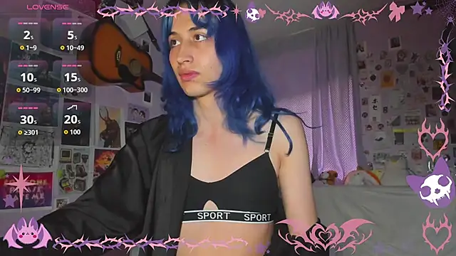Snapshot of Elis-Darling chatting on May 28, 2026, 10:37 pm Elis-Darling online show from May 28, 2026, 10:37 pm
