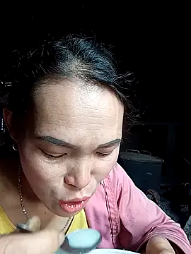 Girl cutee online show from February 6, 2026, 9:27 am