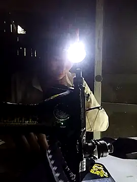 Girl cutee online show from March 22, 2026, 9:33 am