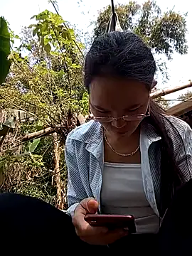 Girl cutee online show from March 2, 2026, 5:41 am