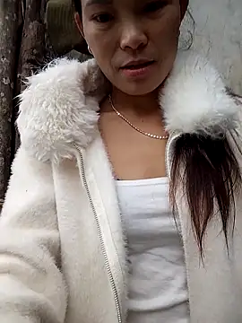 Girl cutee online show from March 6, 2026, 12:16 am