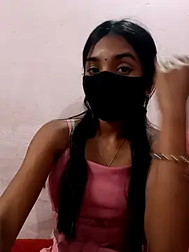 Honey Pixifly online show from February 2, 2026, 6:40 pm