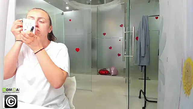 missdominna online show from June 12, 2026, 2:53 am