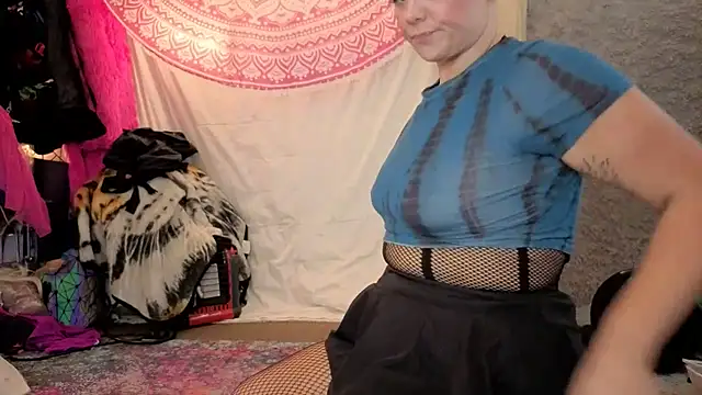 infinirose online show from June 29, 2026, 3:46 am