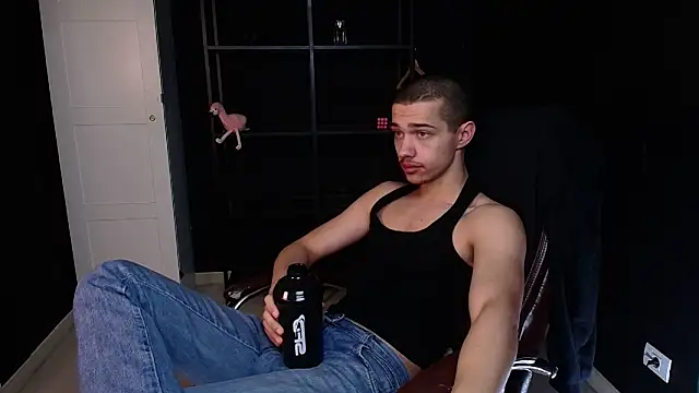 KaydenDrew online show from February 5, 2026, 5:25 am