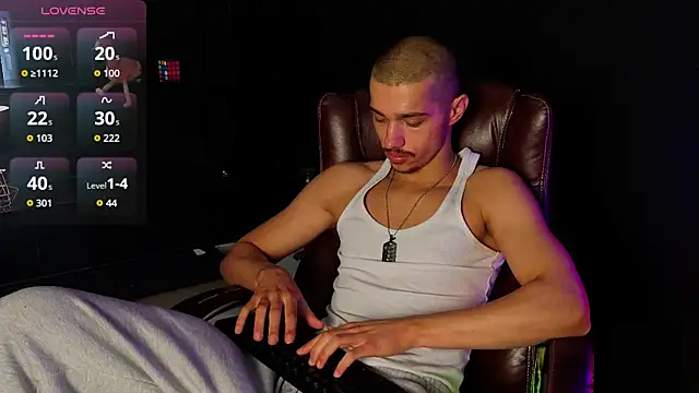 KaydenDrew online show from February 25, 2026, 5:18 am