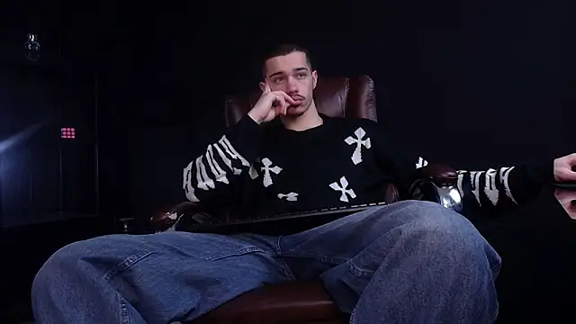 KaydenDrew online show from January 12, 2026, 5:14 am