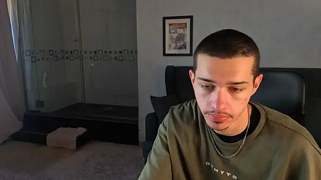 KaydenDrew online show from April 28, 2026, 4:17 am