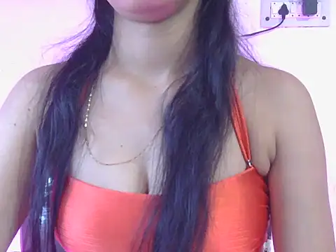 Snapshot of miss_ragni chatting on February 26, 2026, 5:13 pm miss ragni online show from February 26, 2026, 5:13 pm