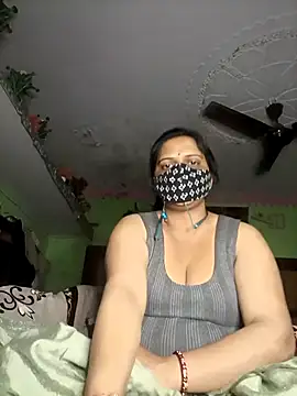 DIRTY-MOMS online show from February 13, 2026, 3:56 pm