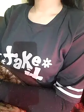 tanu68979 online show from February 2, 2026, 8:13 am