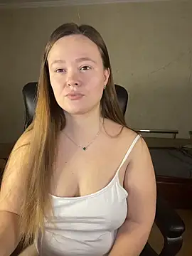 Snapshot of CaramelleSugarr chatting on February 27, 2026, 9:25 pm CaramelleSugarr online show from February 27, 2026, 9:25 pm