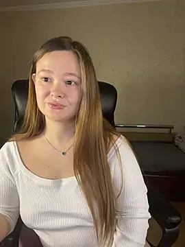 Snapshot of CaramelleSugarr chatting on February 22, 2026, 3:35 pm CaramelleSugarr online show from February 22, 2026, 3:35 pm