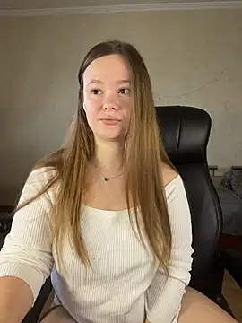 Snapshot of CaramelleSugarr chatting on March 21, 2026, 1:04 pm CaramelleSugarr online show from March 21, 2026, 1:04 pm