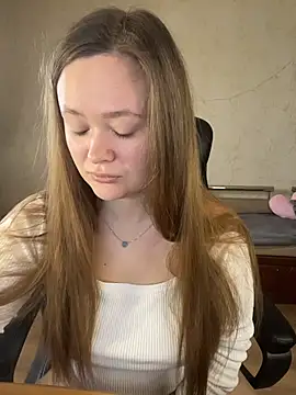 Snapshot of CaramelleSugarr chatting on March 16, 2026, 7:45 am CaramelleSugarr online show from March 16, 2026, 7:45 am