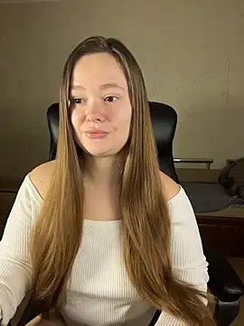 Snapshot of CaramelleSugarr chatting on February 10, 2026, 6:29 pm CaramelleSugarr online show from February 10, 2026, 6:29 pm