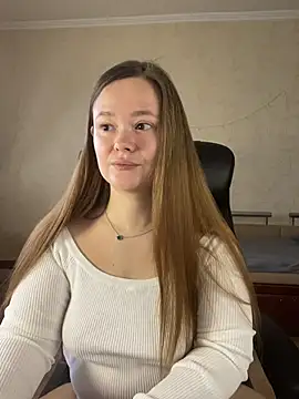 Snapshot of CaramelleSugarr chatting on March 11, 2026, 8:08 am CaramelleSugarr online show from March 11, 2026, 8:08 am