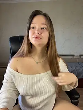 Snapshot of CaramelleSugarr chatting on February 14, 2026, 11:10 am CaramelleSugarr online show from February 14, 2026, 11:10 am